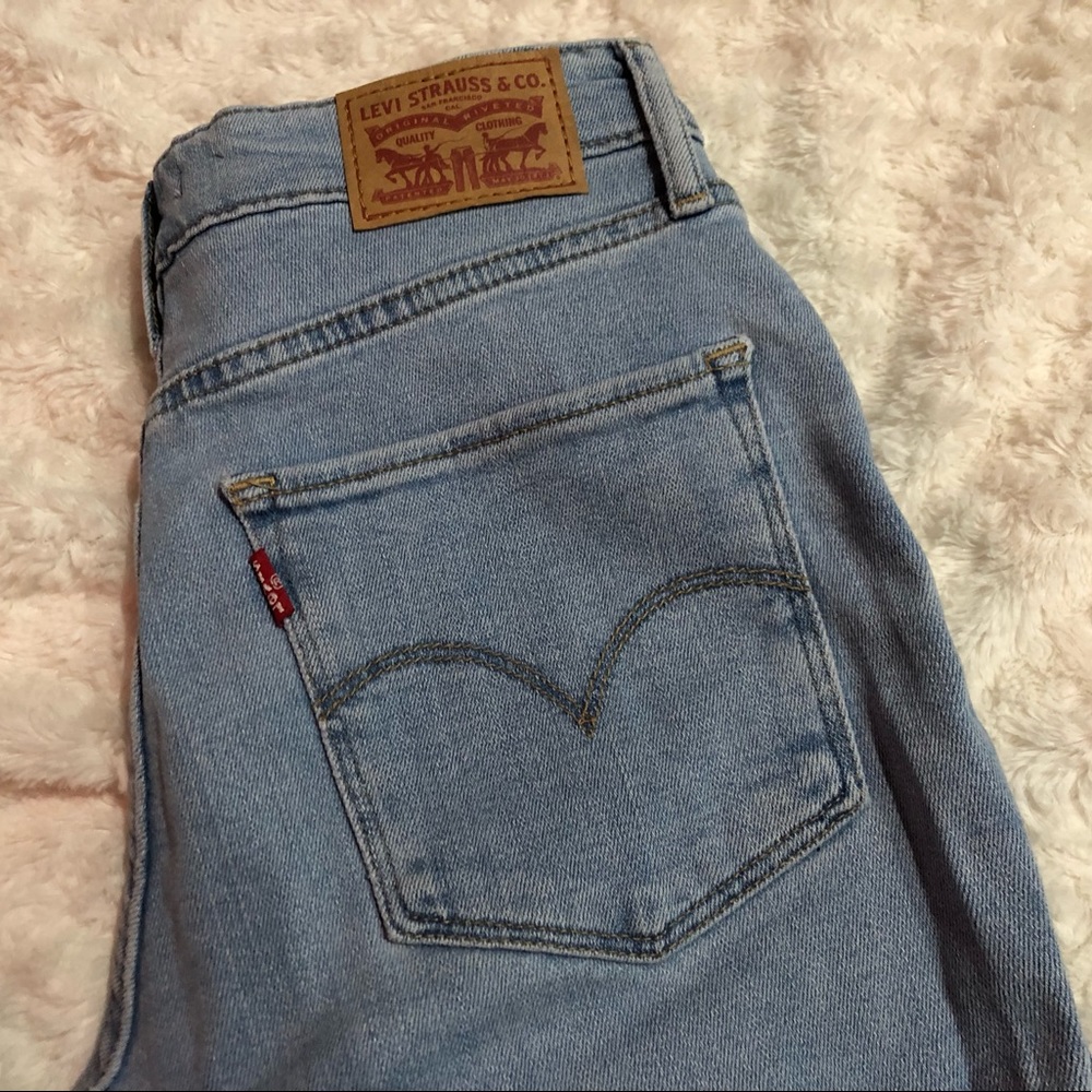 Levi’s 721 High Rise Skinny